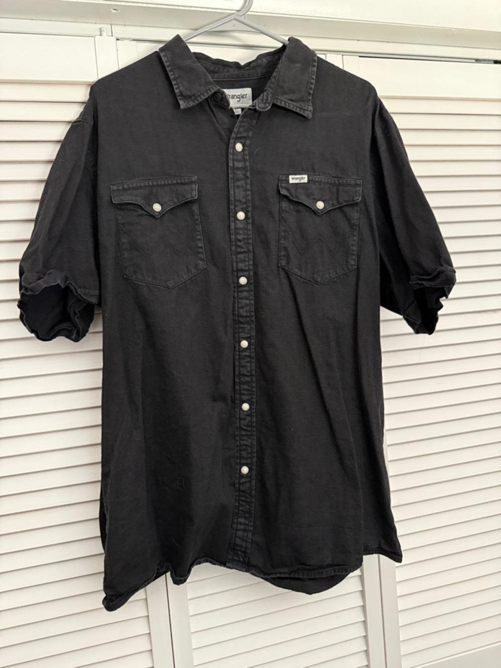 Wrangler Black Short-Sleeve Button-Down Western Shirt